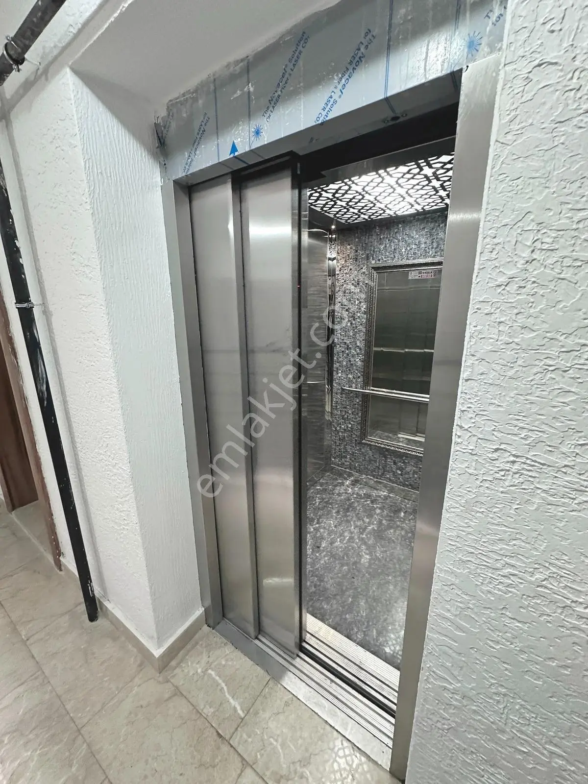 Misket Düzlükte Ara Katta Ön Cephe Full Yapılı 3+1 Satılık Daire — fotoğraf 24