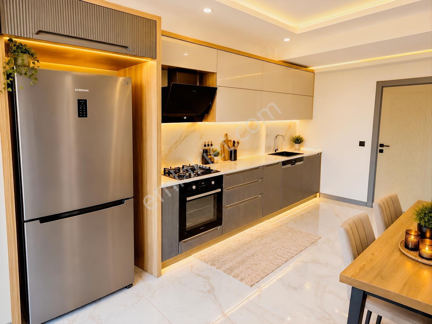 Onmax Burhaniye Merkezde 4+1 180 M2 Satılık Dubleks Daire — fotoğraf 4