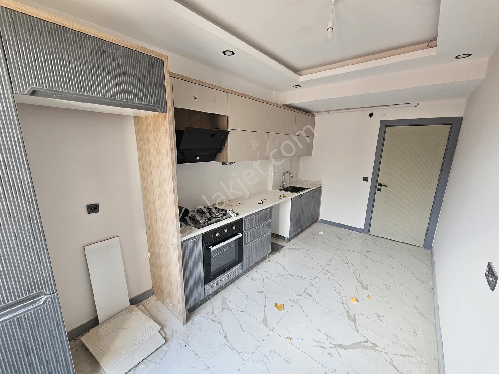 Onmax Burhaniye Merkezde 4+1 180 M2 Satılık Dubleks Daire — fotoğraf 14