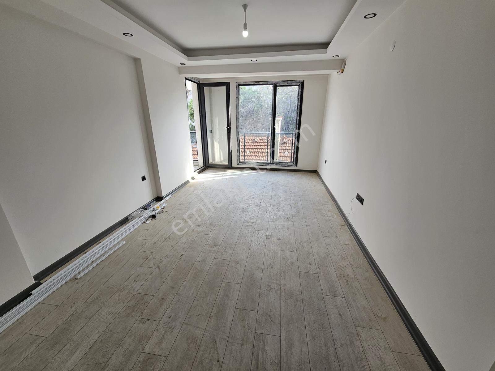 Onmax Burhaniye Merkezde 4+1 180 M2 Satılık Dubleks Daire — fotoğraf 19