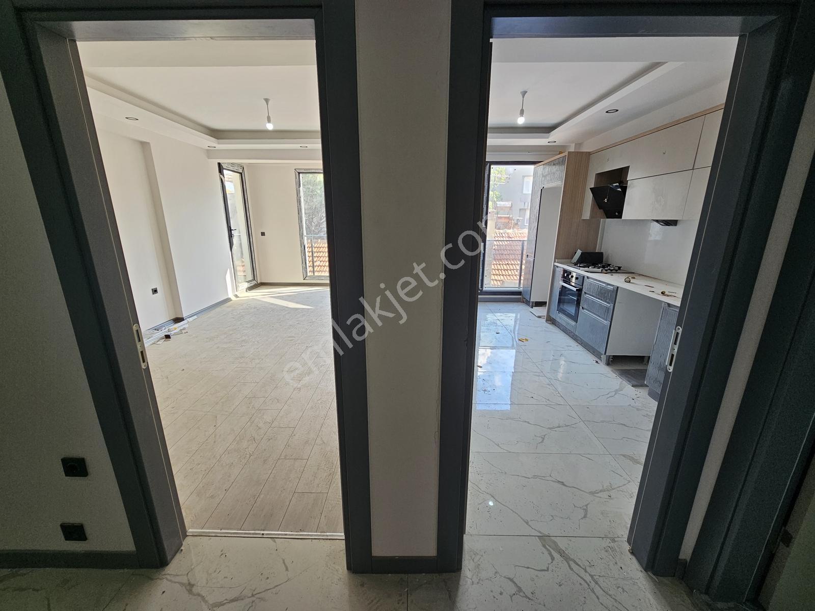 Onmax Burhaniye Merkezde 4+1 180 M2 Satılık Dubleks Daire — fotoğraf 22