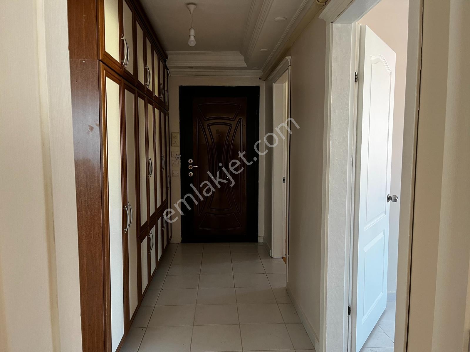 Dumlupınar Mah. 4+1 Afjetli 200m² Bakımlı Satılık Daire — fotoğraf 5