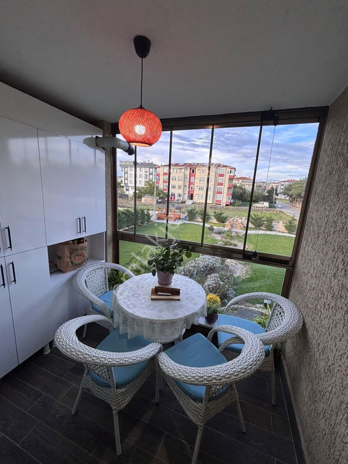 Silivride Sahile 800 M Mesafede,çift Balkonlu 3+1 Satılık Daire — fotoğraf 14