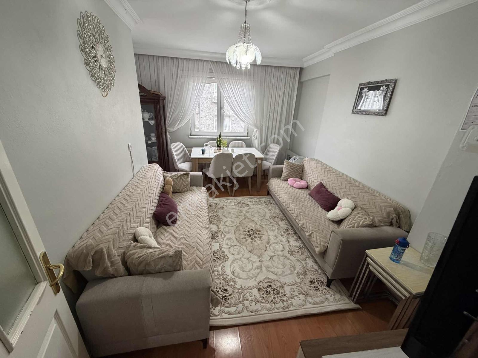 Güngören Merkez Mah 2+1 75m2 4.kat 26 Yaş Satılık Daire — fotoğraf 2