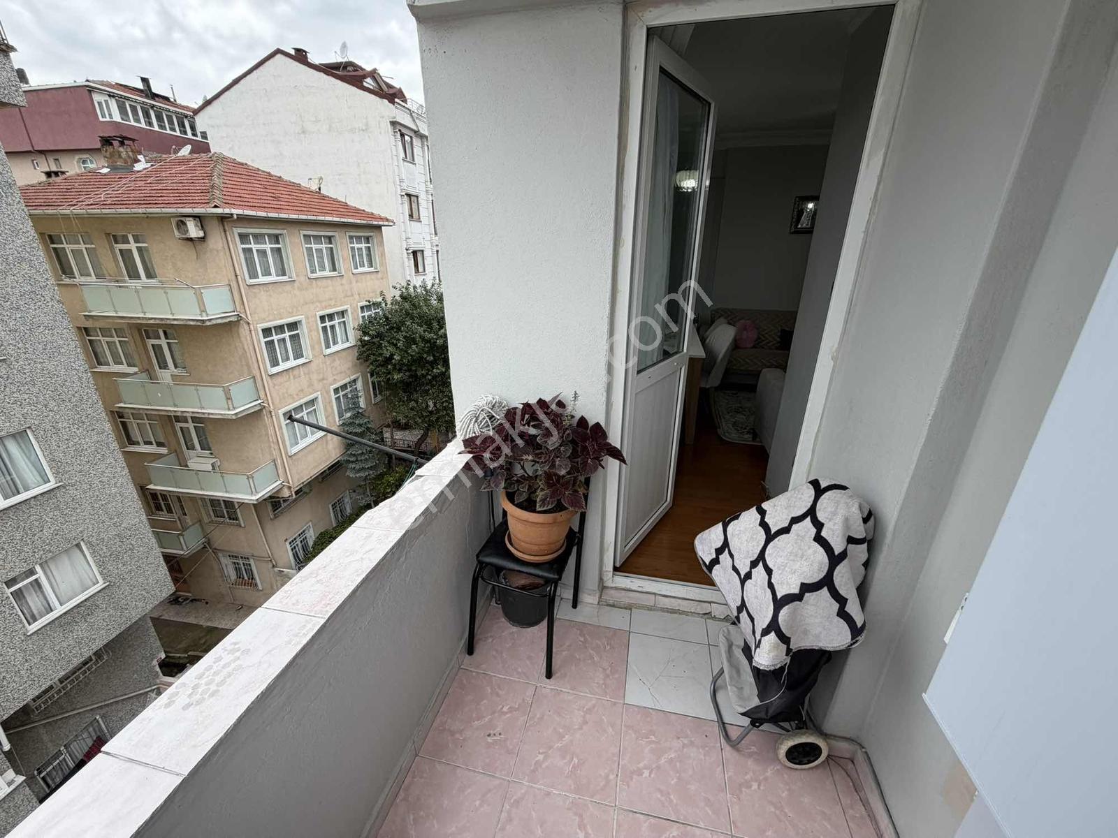 Güngören Merkez Mah 2+1 75m2 4.kat 26 Yaş Satılık Daire — fotoğraf 8