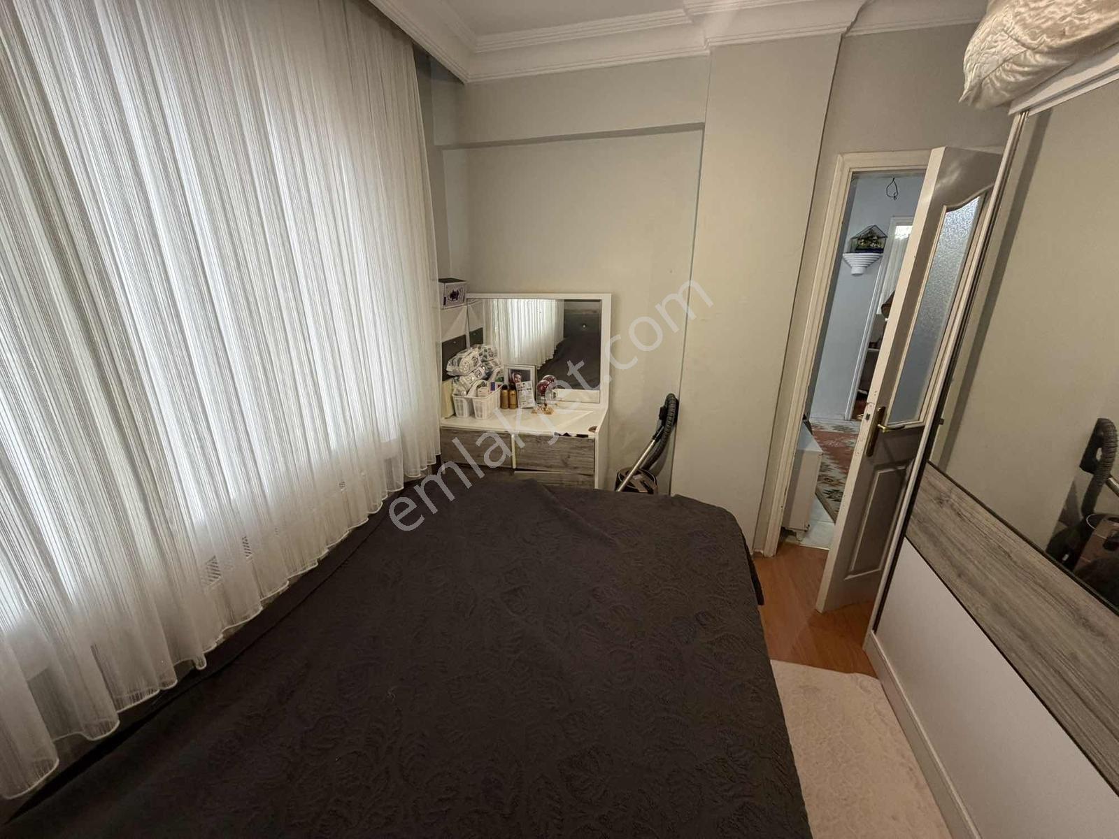 Güngören Merkez Mah 2+1 75m2 4.kat 26 Yaş Satılık Daire — fotoğraf 30