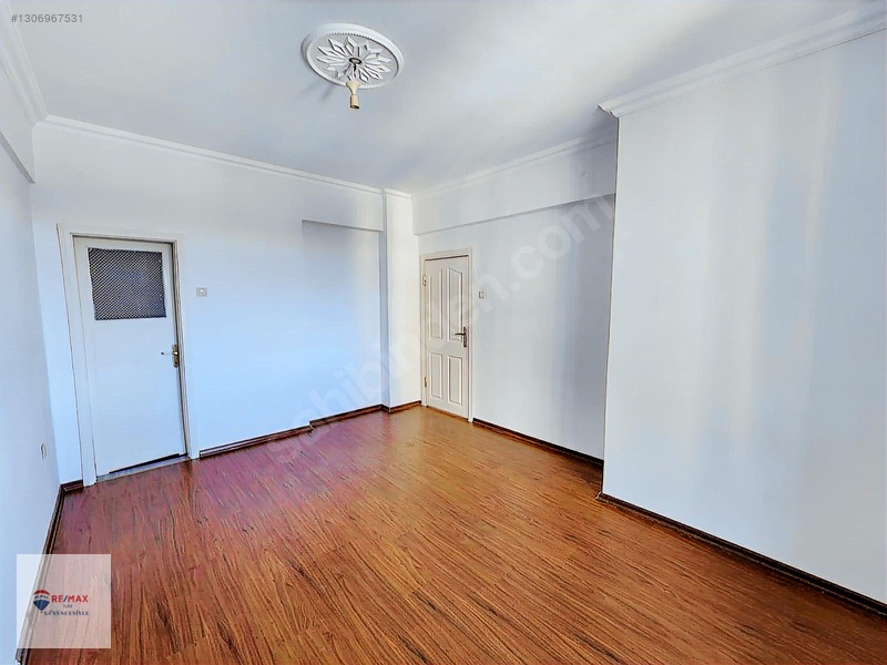 Remax İlke'den Terminal Caddesinde 3+1 Full Yapılı Satılık Daire — fotoğraf 9
