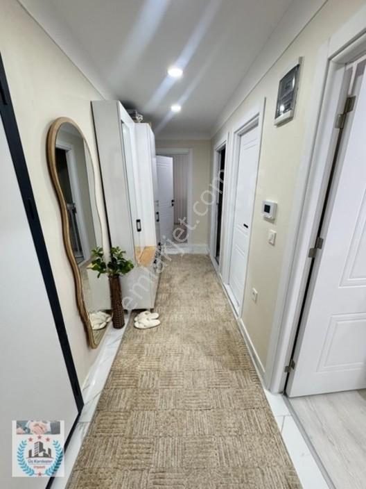 Üç Kardeşler'den İsmetpaşa Mh 3+1 1-yaş Asansörlü Lüx Daire — fotoğraf 4