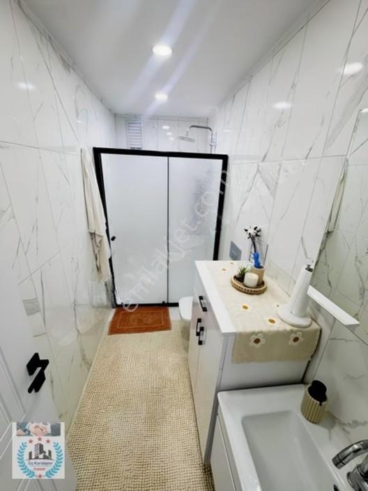 Üç Kardeşler'den İsmetpaşa Mh 3+1 1-yaş Asansörlü Lüx Daire — fotoğraf 16