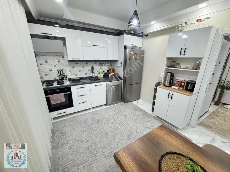 Üç Kardeşler'den İsmetpaşa Mh 3+1 1-yaş Asansörlü Lüx Daire — fotoğraf 24