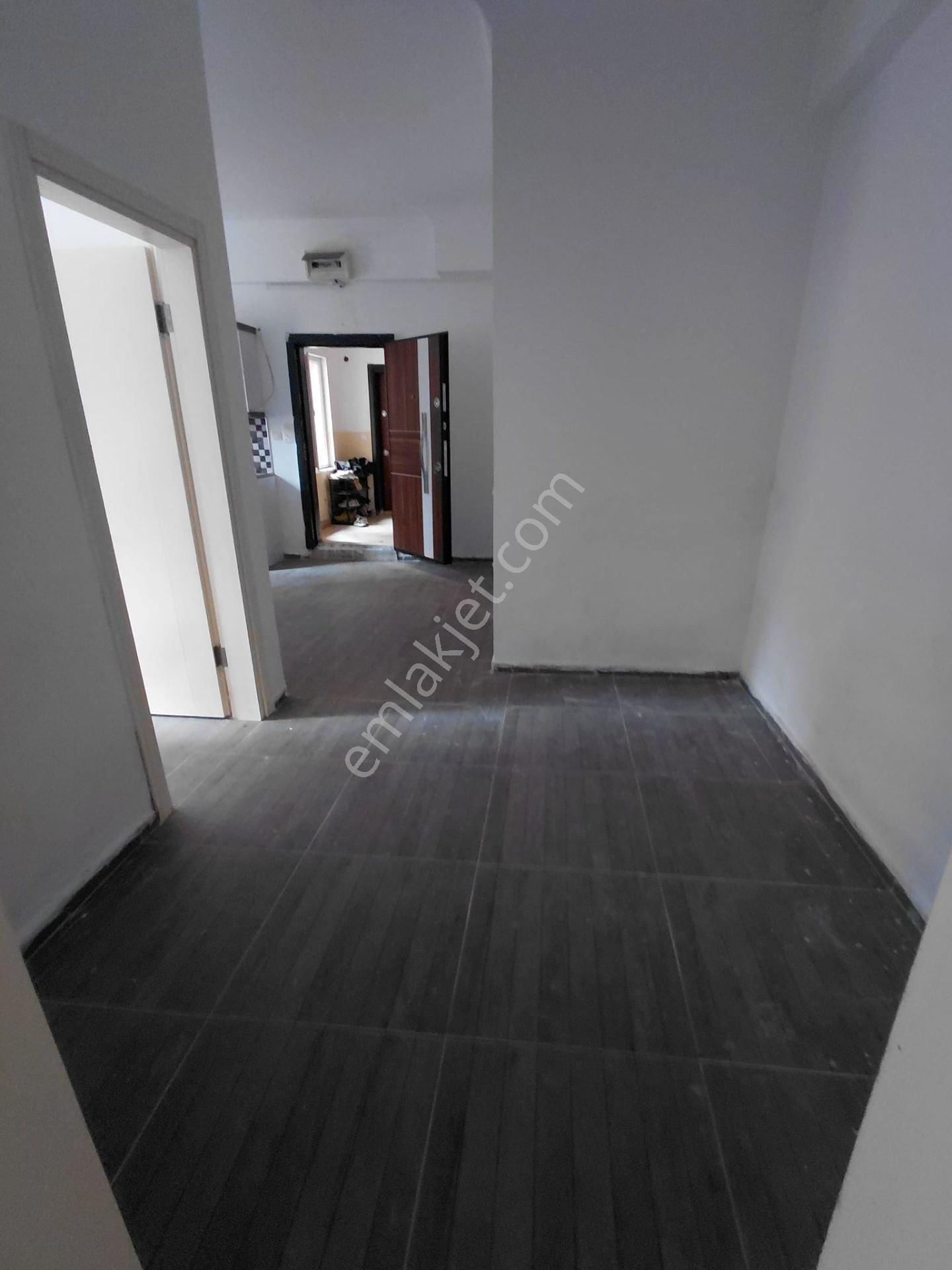 Isparta Fatih Mahallesinde Geniş 2+1 Satılık Apart — fotoğraf 4