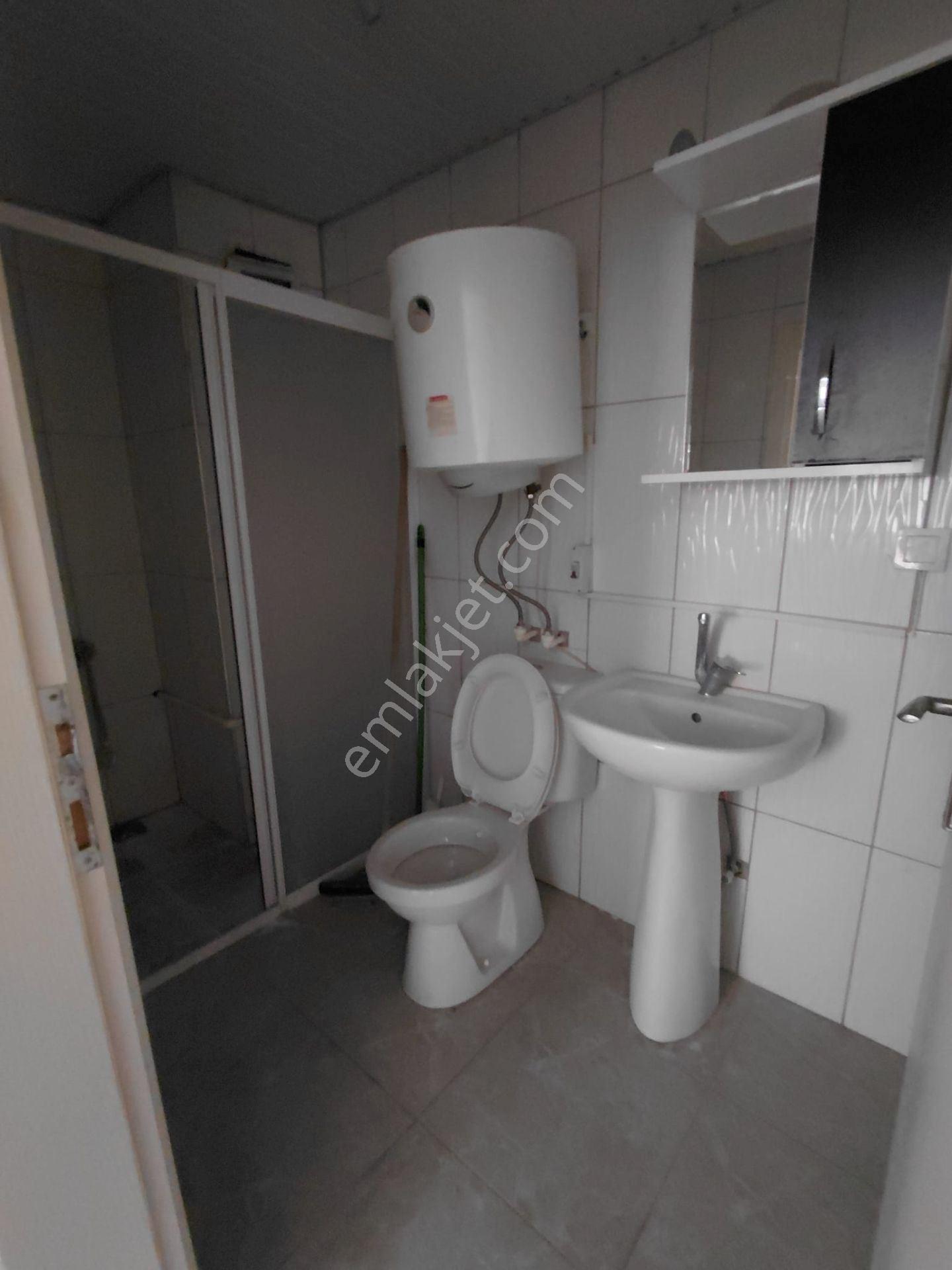 Isparta Fatih Mahallesinde Geniş 2+1 Satılık Apart — fotoğraf 12