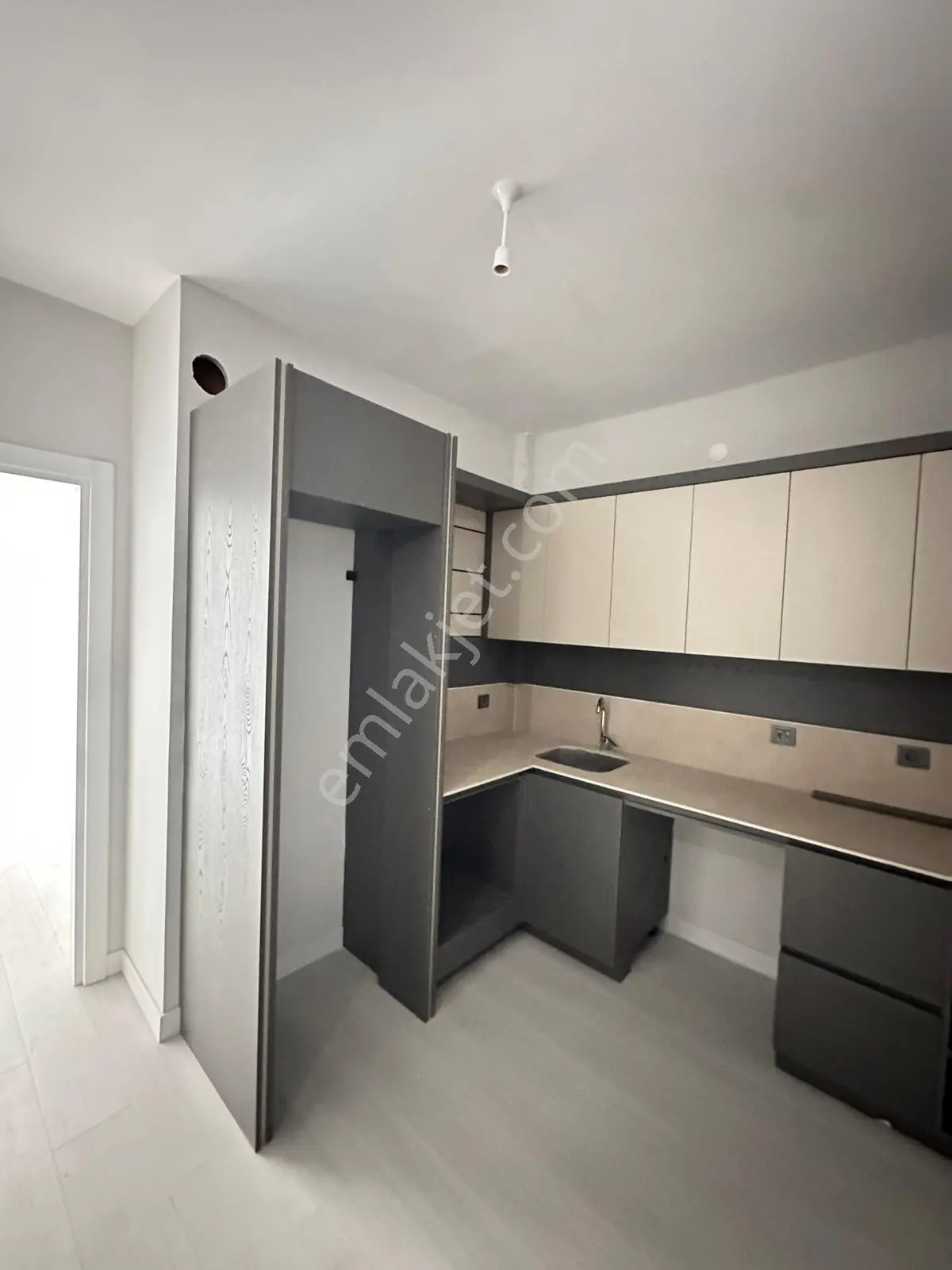 Kent Plaza Gayrimenkul’Den Satılık 2 Adet Sıfır Yatırımlık Lüks Apart Daire