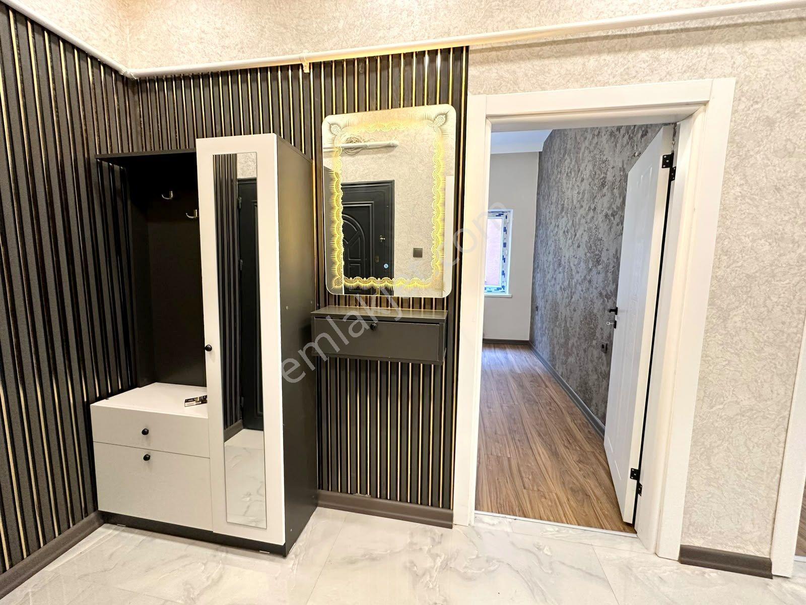 Uzman Emlak'dan Aşağıeğlence Mh'de Ultralüx Yapılı Yüksek Giriş 2,5+1 Daire — fotoğraf 20