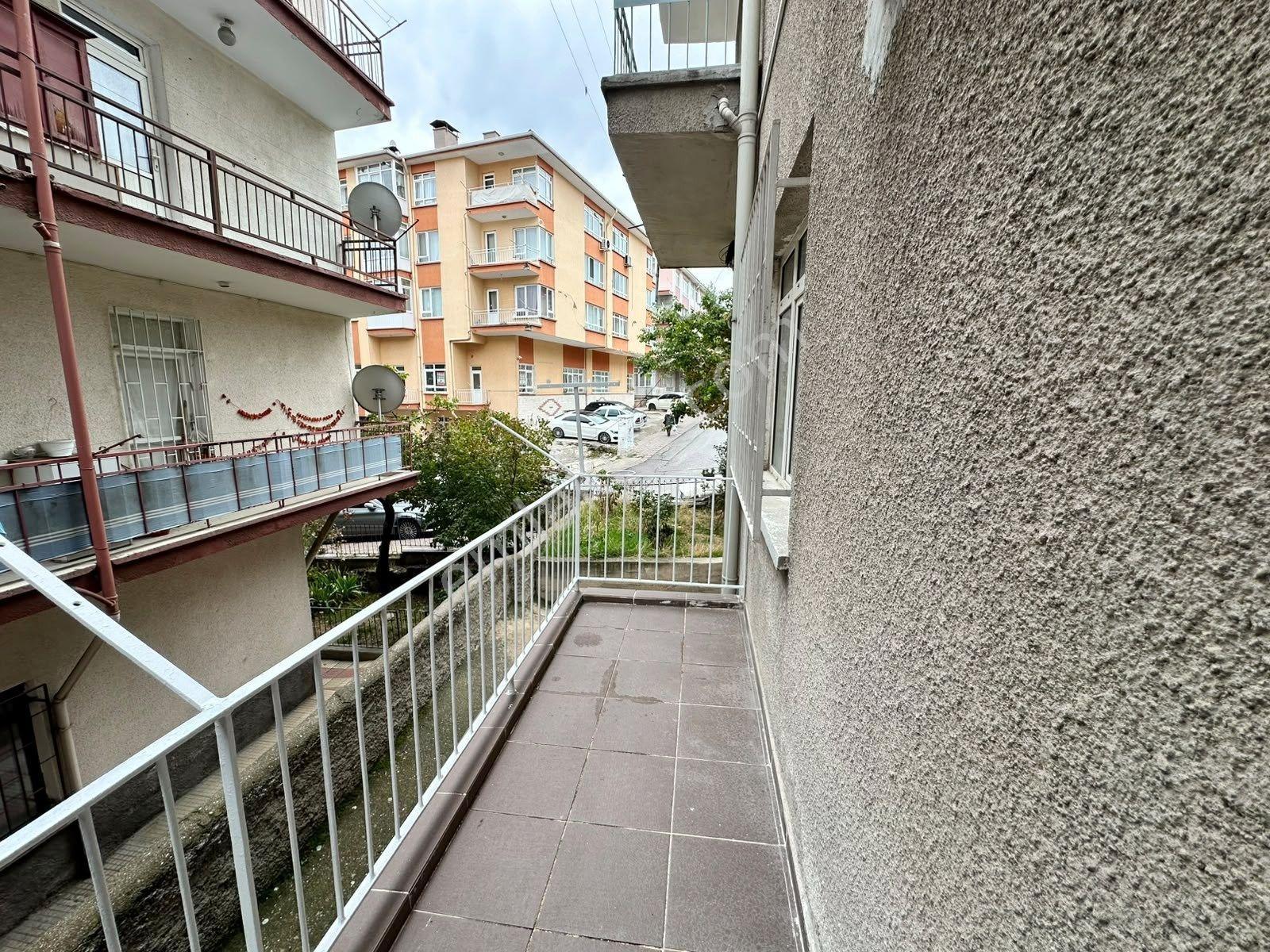 Uzman Emlak'dan Aşağıeğlence Mh'de Ultralüx Yapılı Yüksek Giriş 2,5+1 Daire — fotoğraf 21