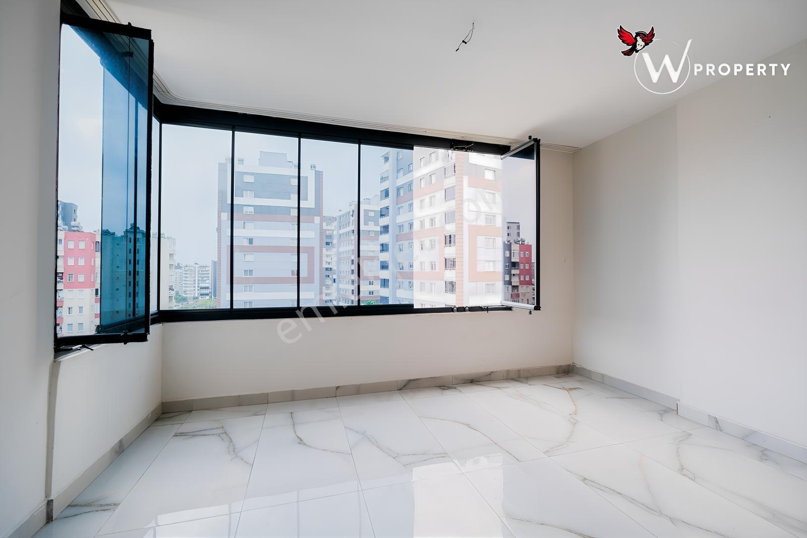 W Property Havuzlu Sitede Cepheleri Açık Amerikan Mutfaklı 2+1 — fotoğraf 3