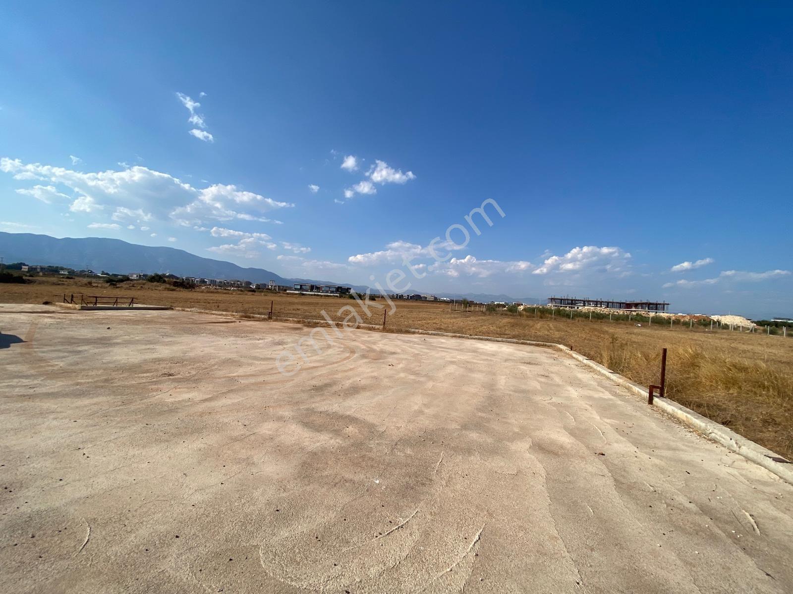 Altınkale'de Palm City Vilları Bölgesinde Satılık İmarlı Parsel — fotoğraf 3