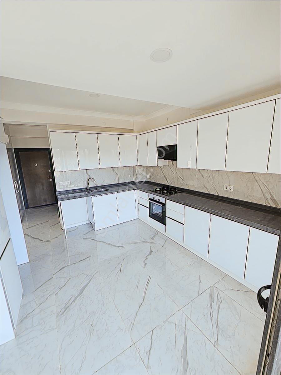 Karaağaç'da Denize 150 M | Havuzlu 3+1 Villa | Artur Yanı — fotoğraf 6