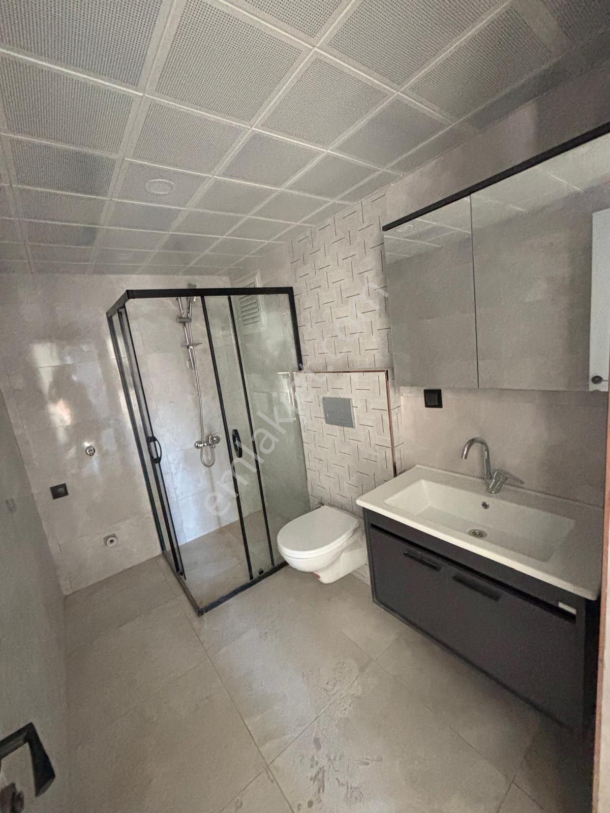 Isparta Merkez Karaağaç'ta 115 M² Asansörlü, Açık-kapalı Otoparklı 2+1 — fotoğraf 12
