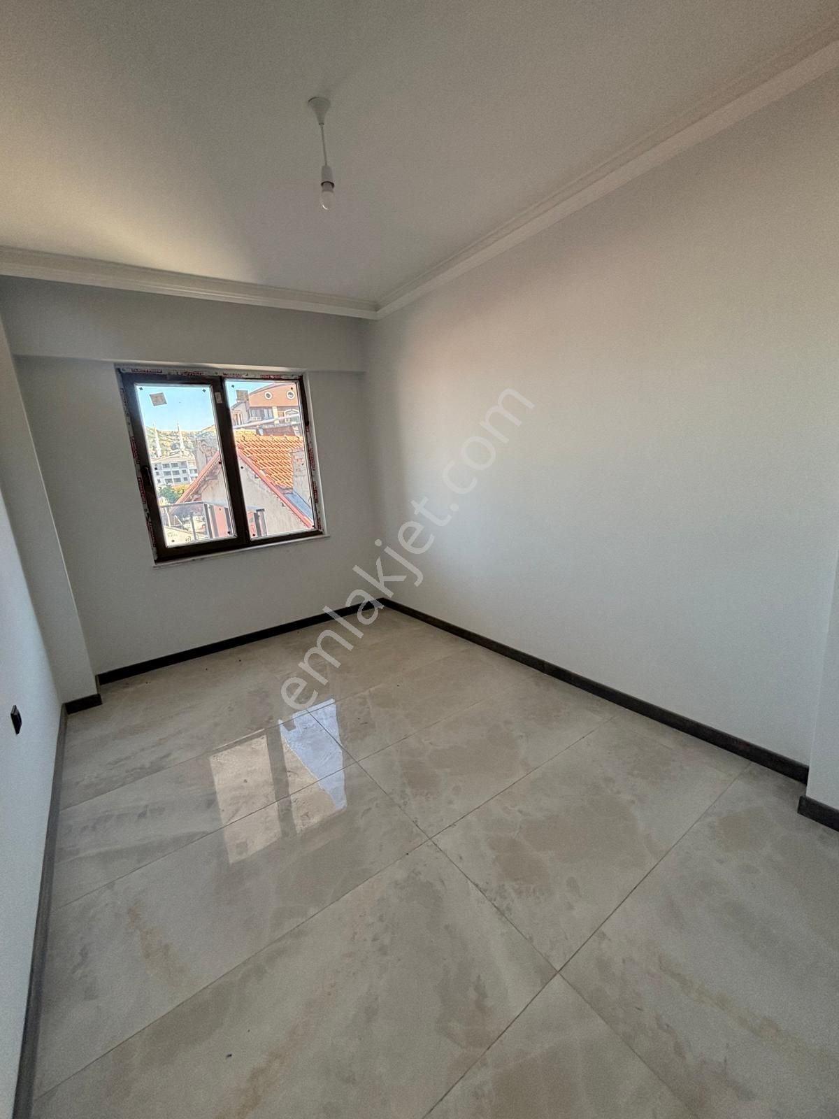 Isparta Merkez Karaağaç'ta 115 M² Asansörlü, Açık-kapalı Otoparklı 2+1 — fotoğraf 16