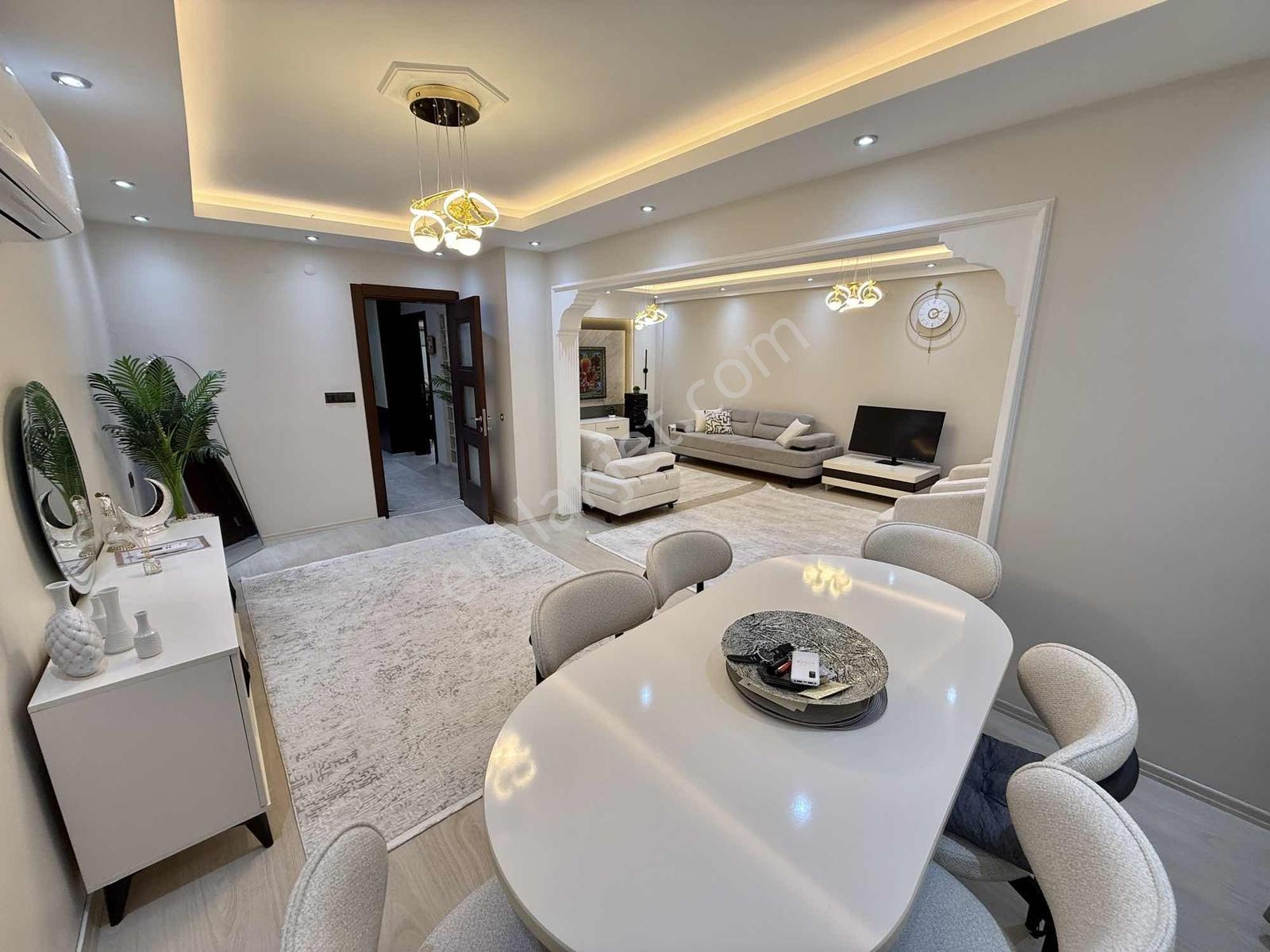 Atalar Mahallesi Lise Işıkları Altı Satılık 3+1 Daire — fotoğraf 3