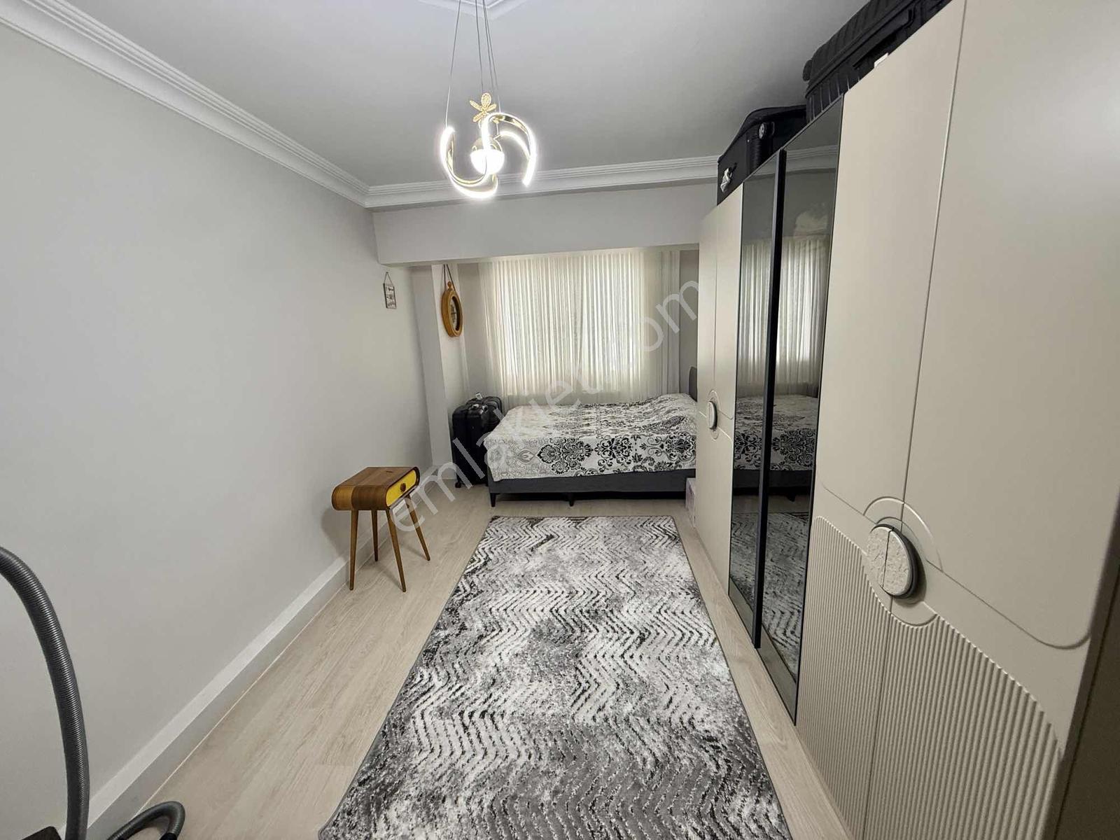 Atalar Mahallesi Lise Işıkları Altı Satılık 3+1 Daire — fotoğraf 17