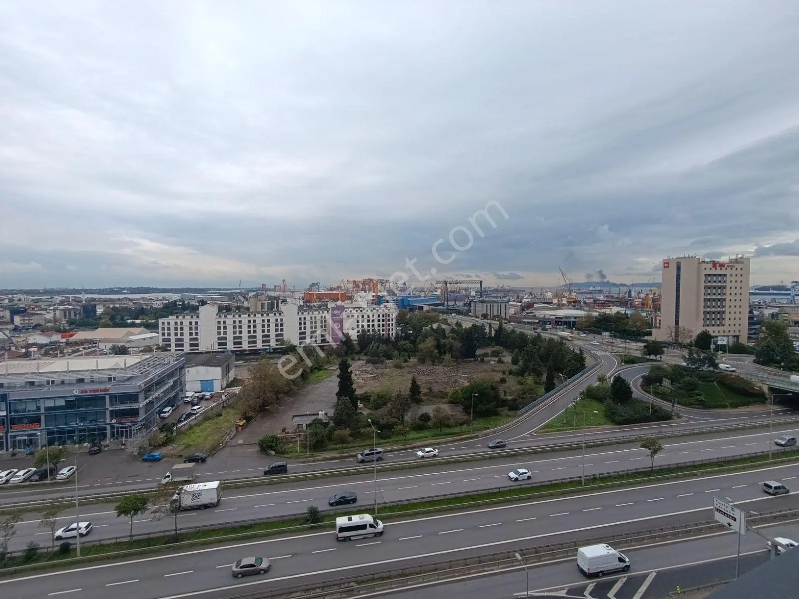 Tuzla Vema'da Satılık Deniz Manzaralı Büyük Tip 2+1 Daire — fotoğraf 35