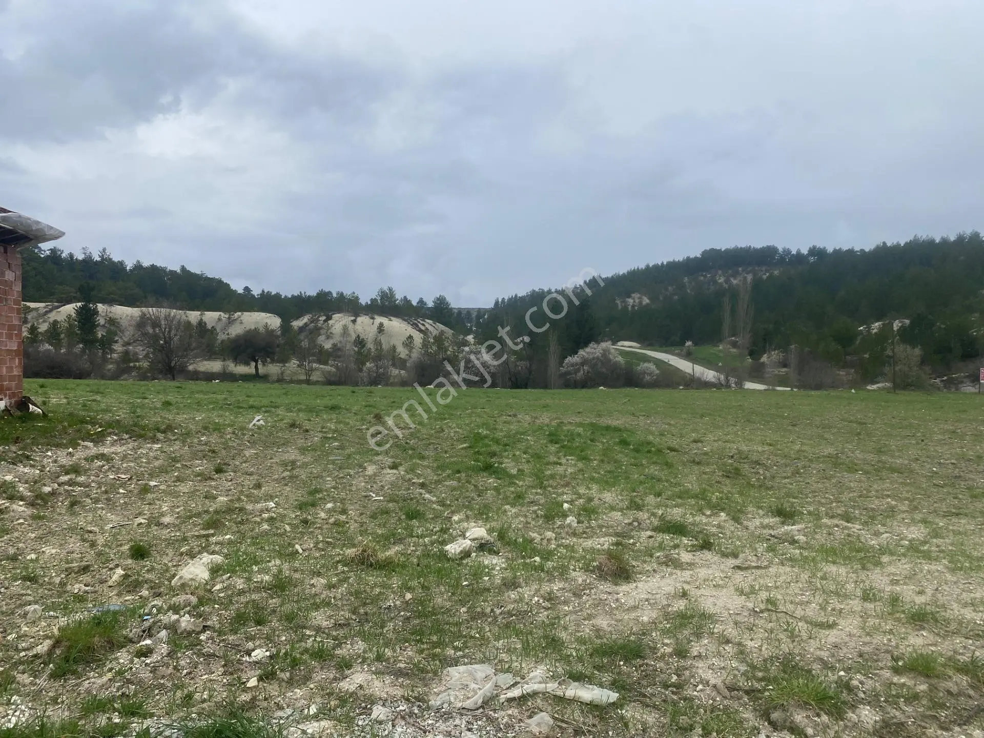 Çameli Bıçakçı'da Satılık 2400 M² Doğa Manzaralı Tarla — fotoğraf 4