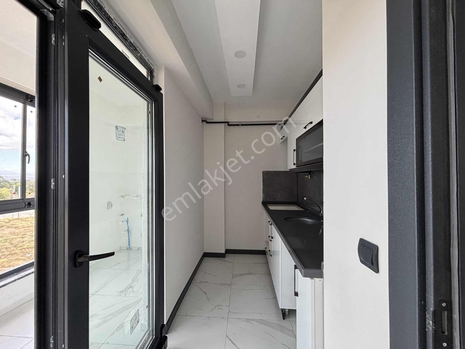 Şehir Hastanesi Hemen Yanı Ultra Lüks 2+0 — fotoğraf 2