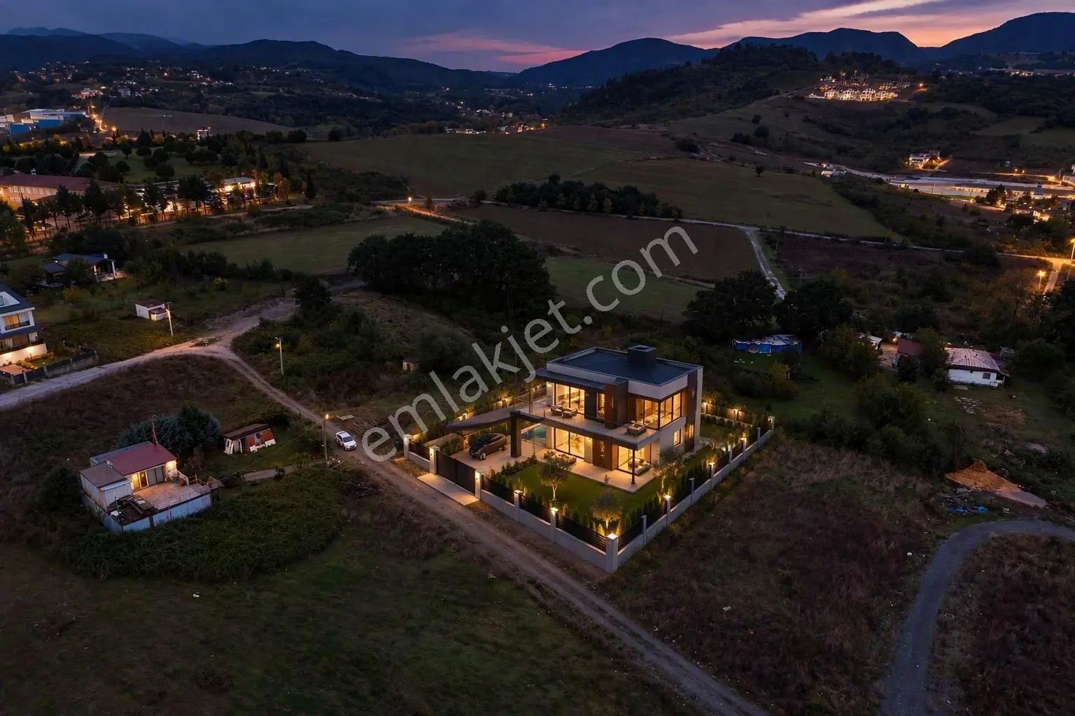 Yalova Merkez Şehir Hastanesi Yanı 541 M2 Satılık Arsa — fotoğraf 5