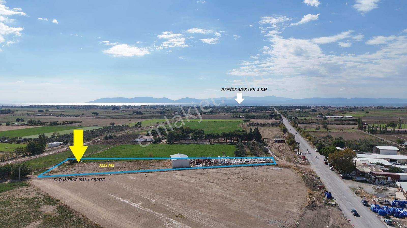 Altınova İskele Yolu Üzeri İmar Sınırında Fırsat Tarla