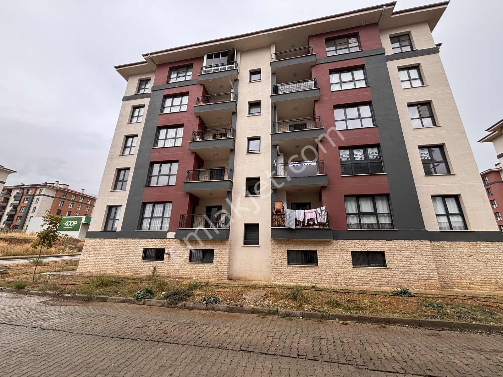 Germenıcıa'dan Akyar Toki Konutları 1. Etapta Satılık 3+1 Daire — fotoğraf 3