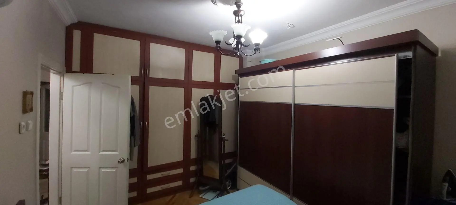 Ödemiş Atatürk Mahallesi'nde 4.5+1 Geniş Teraslı Dublex Daire — fotoğraf 14
