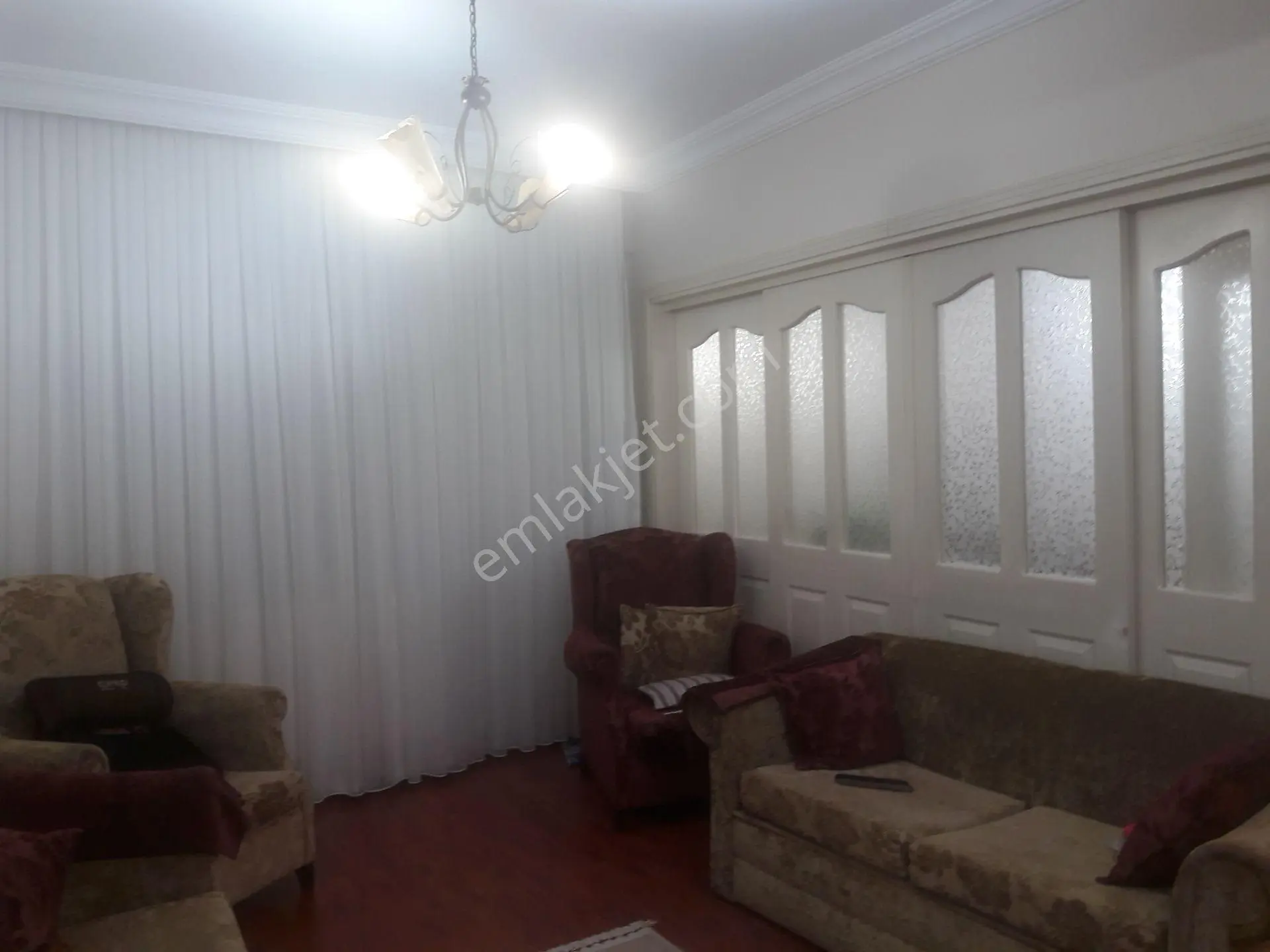 Ödemiş Atatürk Mahallesi'nde 4.5+1 Geniş Teraslı Dublex Daire — fotoğraf 15