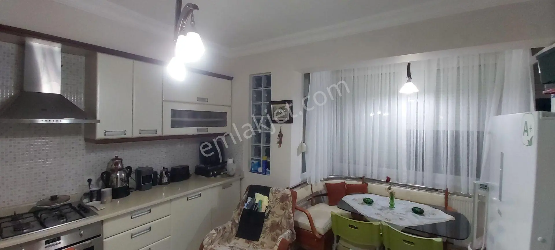 Ödemiş Atatürk Mahallesi'nde 4.5+1 Geniş Teraslı Dublex Daire — fotoğraf 33