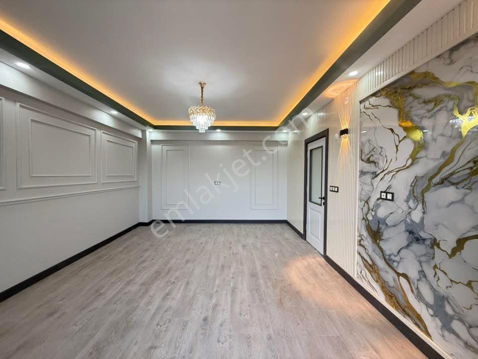 Cadde Gayrimenkul'den Eminevim Vb Uygun 3+1 Satılık Daire — fotoğraf 9