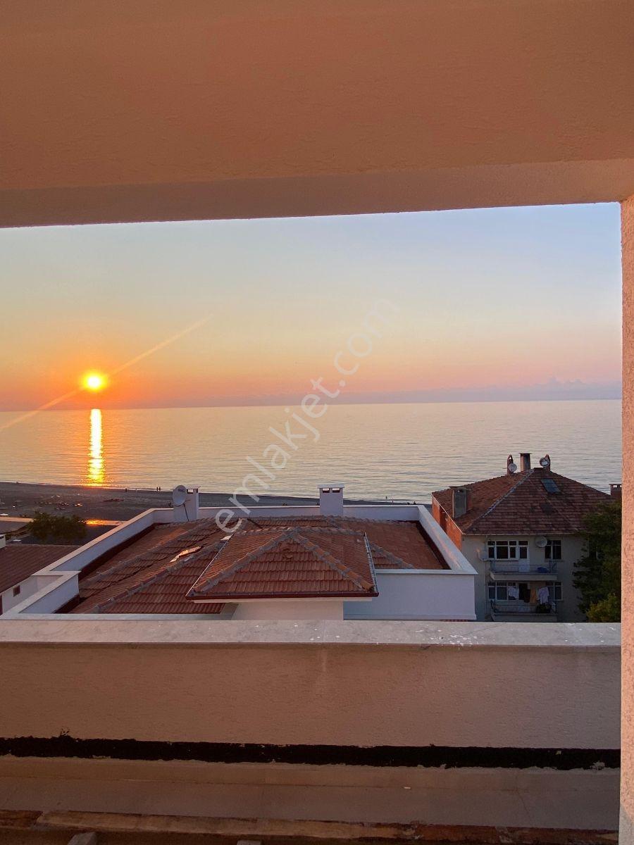 Yine *zeybek* Den Muhteşem Deniz Manzaralı Sıfır Daire İnebolu — fotoğraf 2