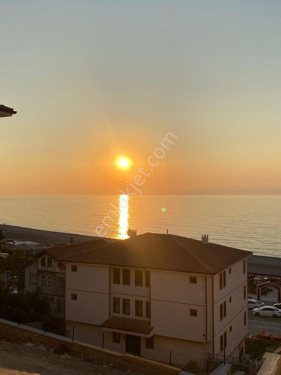 Yine *zeybek* Den Muhteşem Deniz Manzaralı Sıfır Daire İnebolu — fotoğraf 23