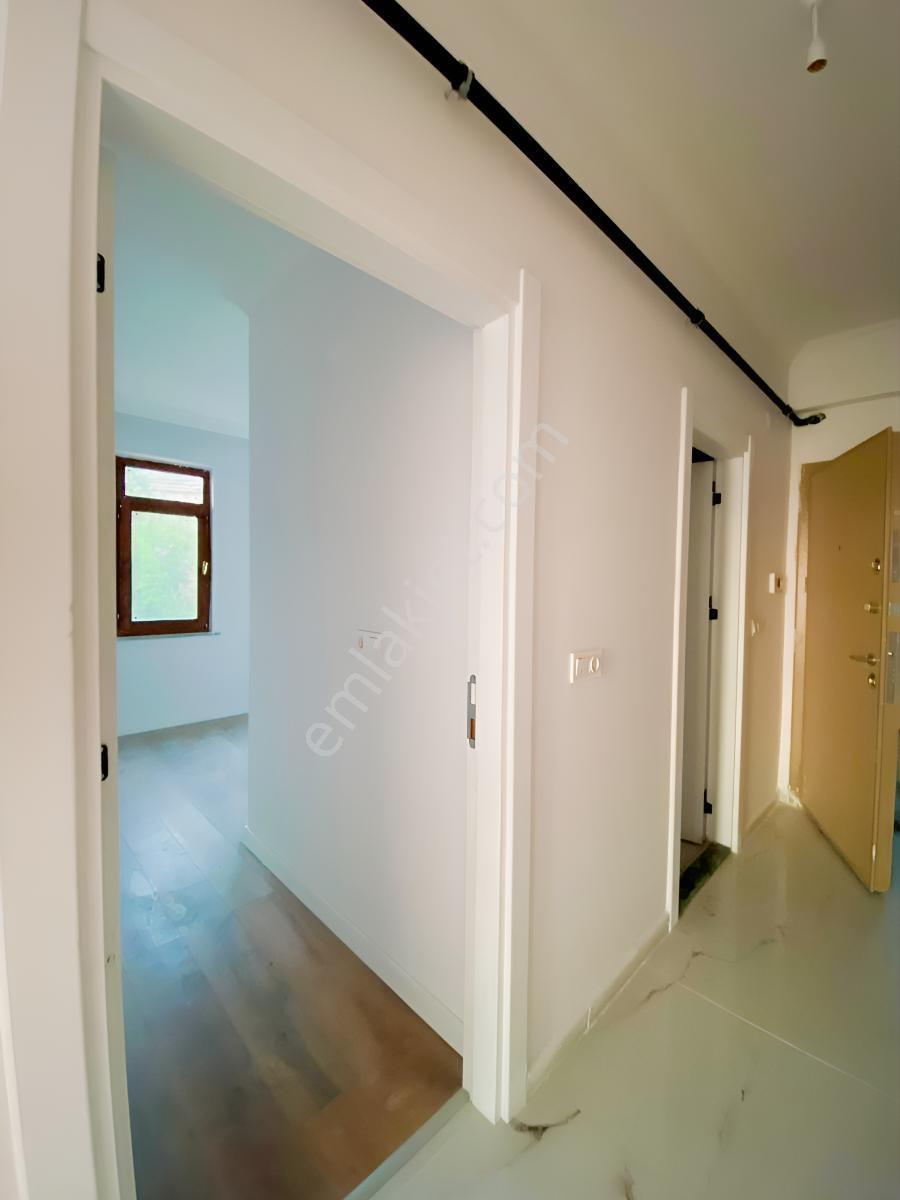 Yine *zeybek* Den Muhteşem Deniz Manzaralı Sıfır Daire İnebolu — fotoğraf 31