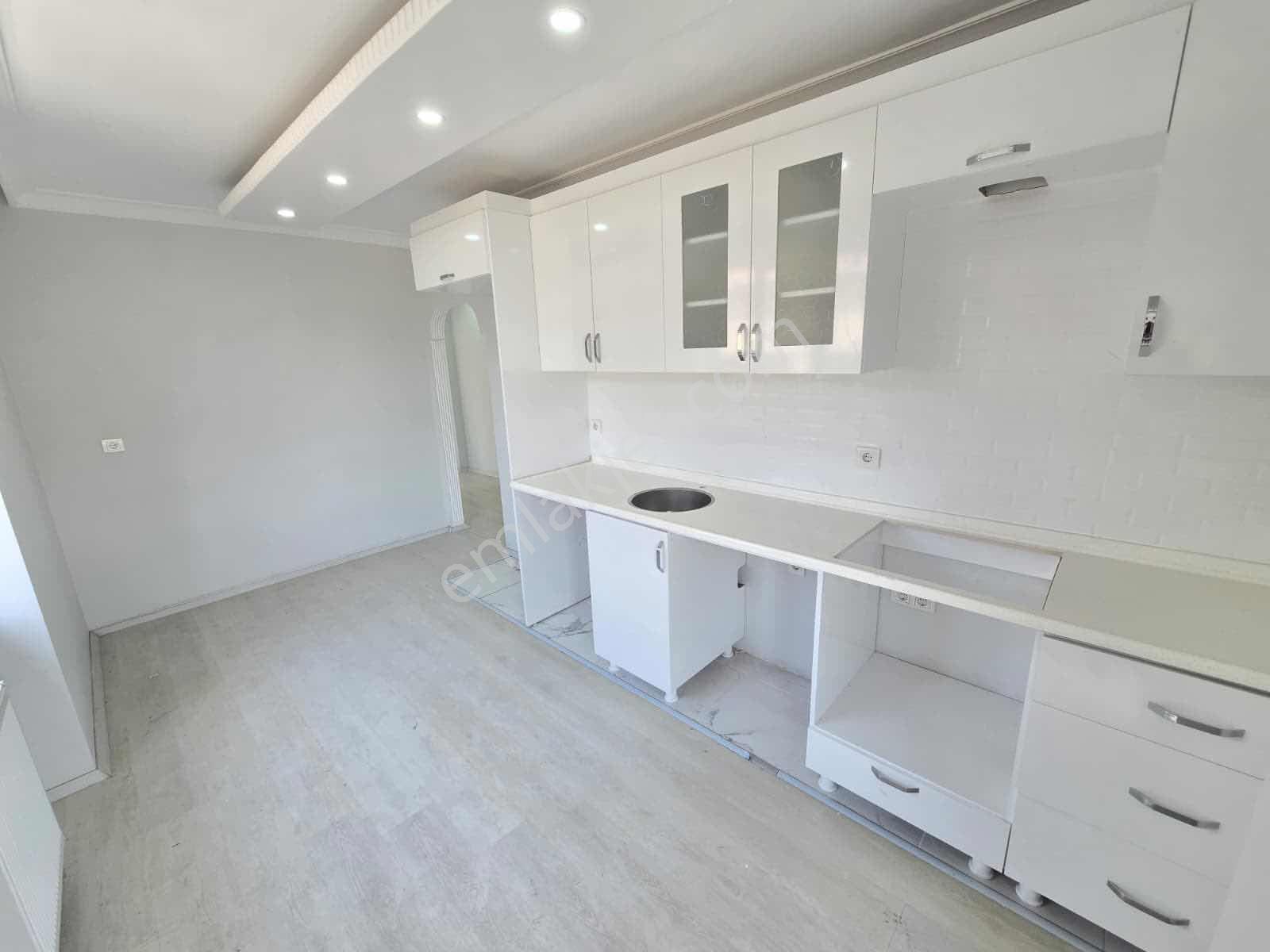 Aslı Emlaktan Yunusemre Mah.de 170 M2 4+2 Satılık Dubleks — fotoğraf 18
