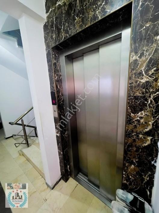 Üç Kardeşler'den İsmetpaşa Mh Site İçerisinde 2+1 Daire Cd Yakın — fotoğraf 33