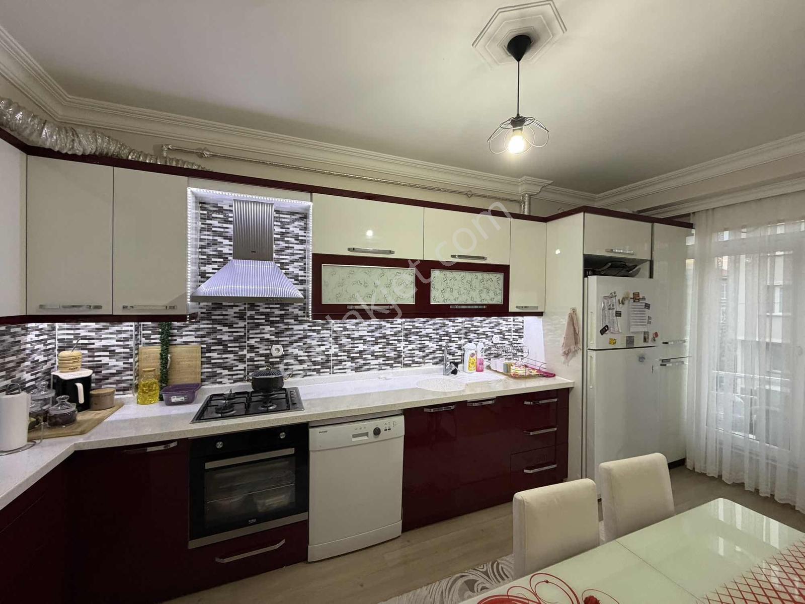 Remax Dem'den Demirkent Mah. Ara Kat Ön Cephe 3+1 Daire — fotoğraf 8