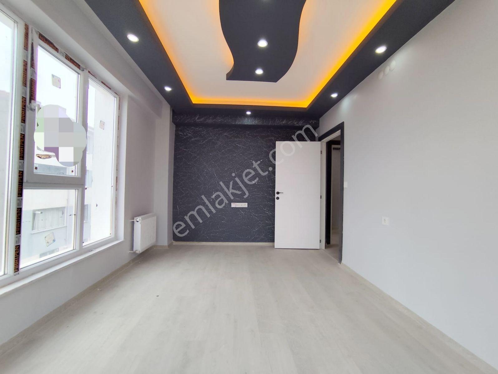 Fazelden Emek Mh Genis 2+0 Acil Kelepir Satılık Daire — fotoğraf 2