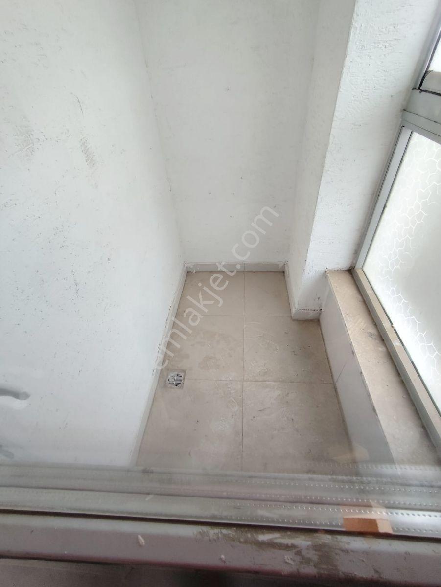 Fazelden Emek Mh Genis 2+0 Acil Kelepir Satılık Daire — fotoğraf 11