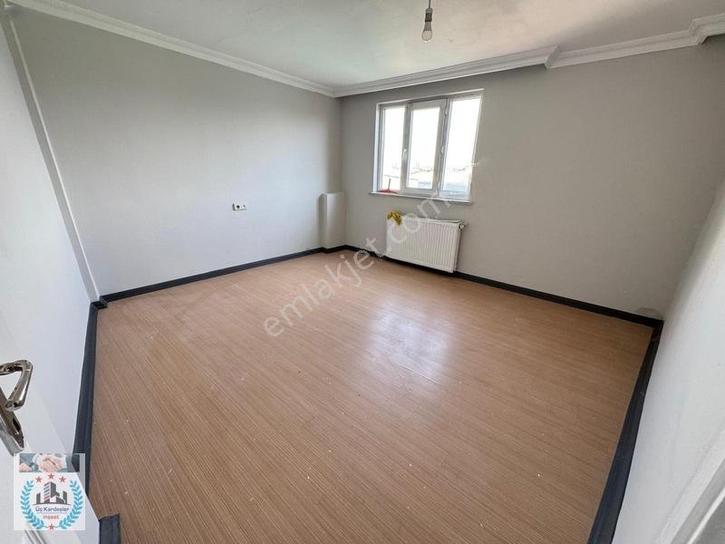 Üç Kardeşler'den Esentepe Mh'de Kelepir Fiyata 2+1 Çatı Kat Dai. — fotoğraf 24