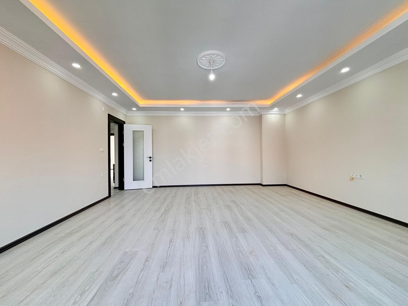 Aybastı'da Emsali Olmayan Lüks Yapılı 3+1 130 M2 Sıfır Son Daire — fotoğraf 2