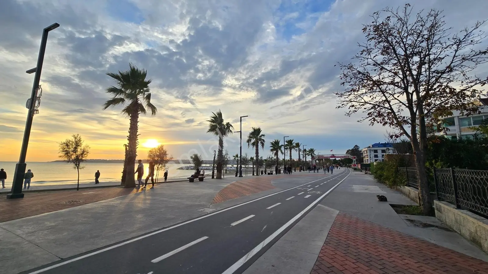 Özgün Emlak--cordone Blue Sitesi Deniz Manzarlı 2+1 Sıfır Daire. — fotoğraf 19