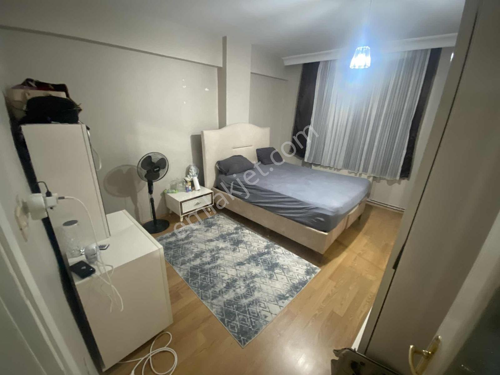 Güngören Merkez Mah 2+1 Asansörlü Krediye Uygun Satılık Daire — fotoğraf 6