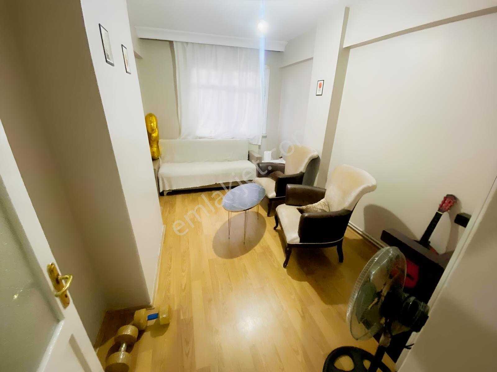 Güngören Merkez Mah 2+1 Asansörlü Krediye Uygun Satılık Daire — fotoğraf 14