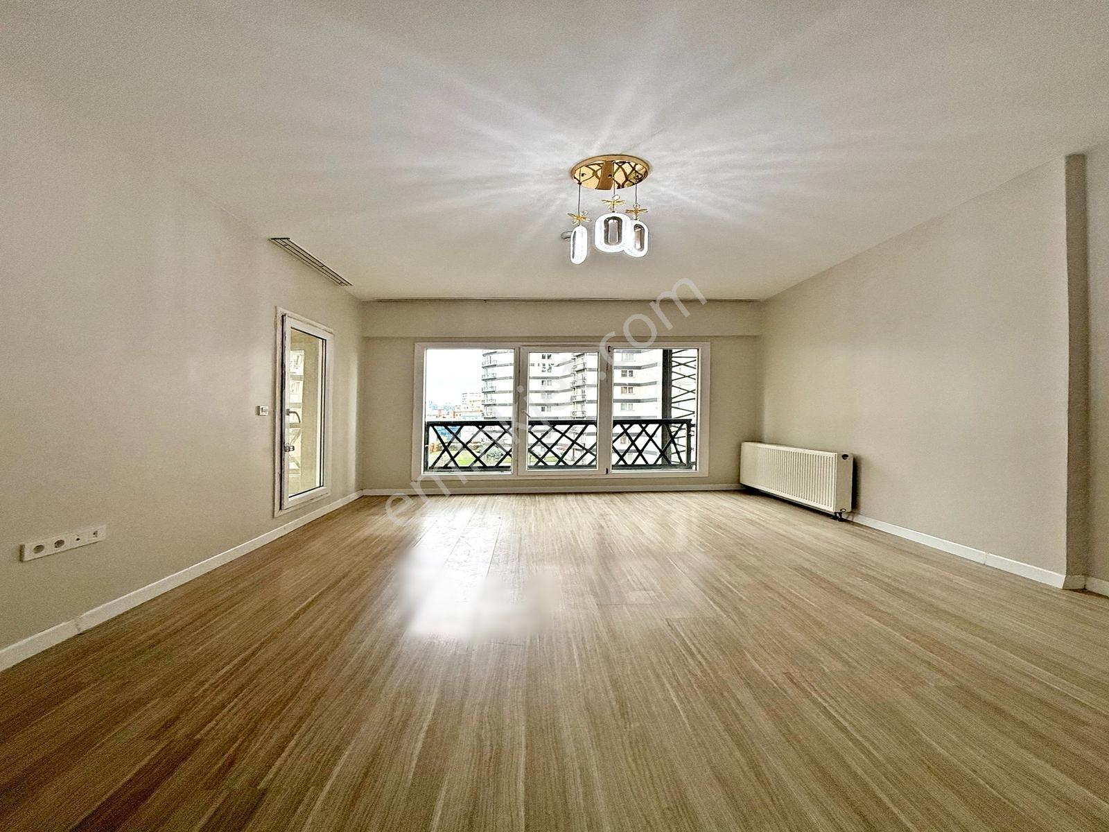 Merkezi Konumda Güvenlikli Sitede Yüksek Kira Getirili Daire — fotoğraf 5